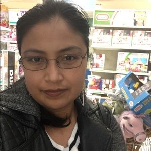 Meet your Posher, Maria
